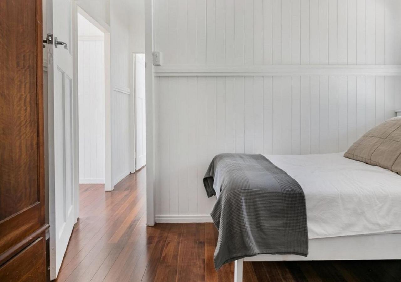 Lake Weyba Noosa Lodge & Kangaroos Переджиан Бийч Екстериор снимка